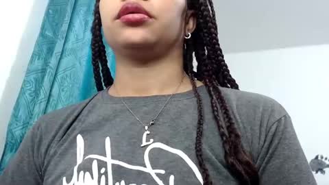 Dulse Diosa online show from 1, 2, 2025