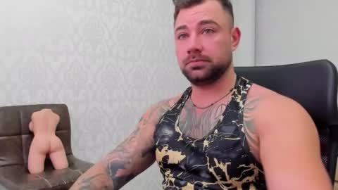 Snapshot of duncanstones chatting on 14, 1, 2025 DuncanStone online show from 14, 1, 2025