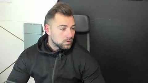 Snapshot of duncanstones chatting on 20, 2, 2025 DuncanStone online show from 20, 2, 2025