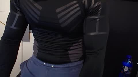 Snapshot of duncanstones chatting on 20, 9, 2025 DuncanStone online show from 20, 9, 2025