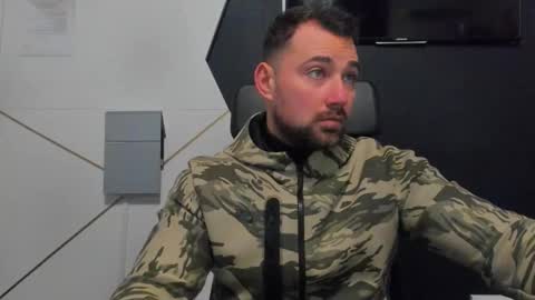 Snapshot of duncanstones chatting on 7, 1, 2026 DuncanStone online show from 7, 1, 2026