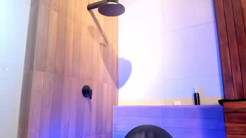 Snapshot of dustin_sonne chatting on 28, 6, 2026 Dustin Sonne online show from 28, 6, 2026