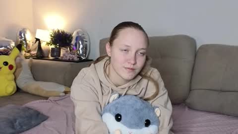 Snapshot of dustydeida chatting on 18, 2, 2026 Jenny online show from 18, 2, 2026