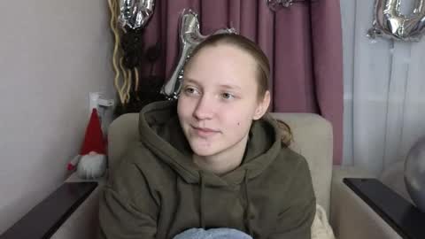 Snapshot of dustydeida chatting on 27, 2, 2026 Jenny online show from 27, 2, 2026