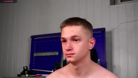 Dustyn online show from 18, 12, 2025