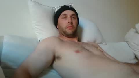 Snapshot of dustyroy09 chatting on 13, 12, 2024 dustyroy09 online show from 13, 12, 2024