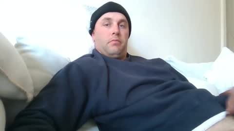 Snapshot of dustyroy09 chatting on 17, 9, 2025 dustyroy09 online show from 17, 9, 2025