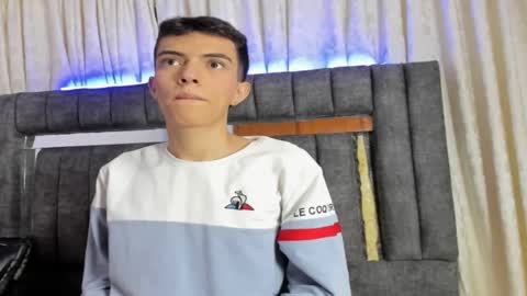 Snapshot of dylan_2005 chatting on 29, 9, 2025 Dylan online show from 29, 9, 2025