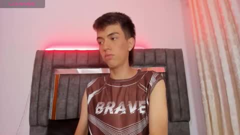 Snapshot of dylan_2005 chatting on 5, 11, 2025 Dylan online show from 5, 11, 2025