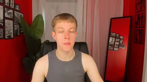 Snapshot of dylan_norton chatting on 3, 6, 2026 Dylan online show from 3, 6, 2026