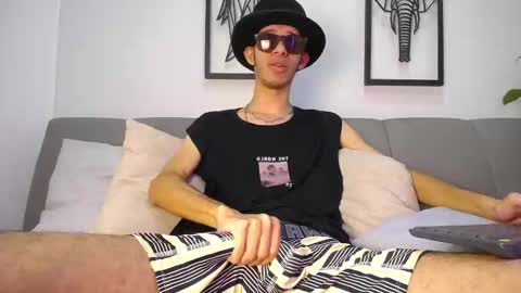 dylan_scotts online show from 17, 10, 2025