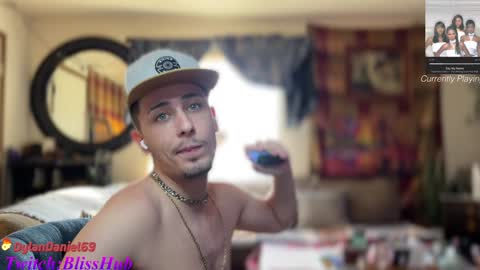 Dylan Daniel 7.8 online show from 7, 1, 2025