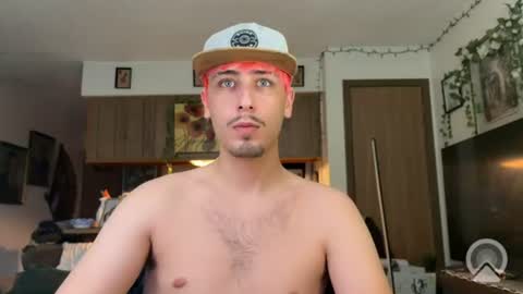 Snapshot of dylandaniel69 chatting on 20, 7, 2026 Dylan Daniel 7.8 online show from 20, 7, 2026