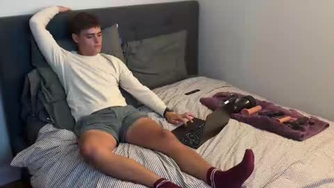 Snapshot of dylanfruits chatting on 12, 9, 2025 dylanfruits online show from 12, 9, 2025