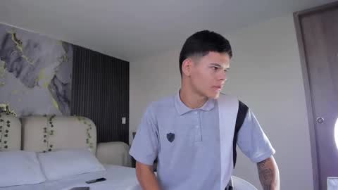 Snapshot of dylanroyce_ chatting on 15, 3, 2026 dylanroyce_ online show from 15, 3, 2026