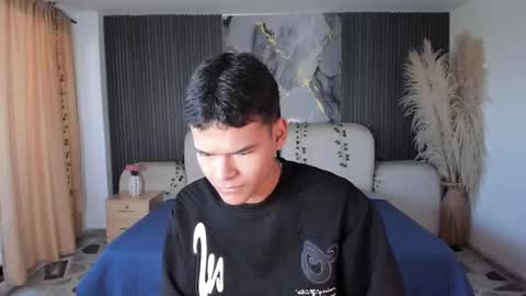 Snapshot of dylanroyce_ chatting on 19, 3, 2026 dylanroyce_ online show from 19, 3, 2026