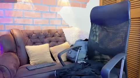 Snapshot of dylanstonne1 chatting on 8, 3, 2026 D Y L A N online show from 8, 3, 2026