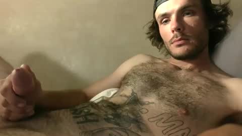 Snapshot of dylp400 chatting on 8, 12, 2024 dylp400 online show from 8, 12, 2024