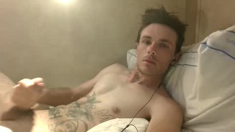 Snapshot of dylp400 chatting on 2, 2, 2025 dylp400 online show from 2, 2, 2025