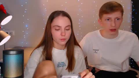 Snapshot of dyrinda chatting on 17, 12, 2024 Julia and Dima online show from 17, 12, 2024