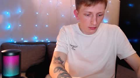 Snapshot of dyrinda chatting on 30, 9, 2025 Julia and Dima online show from 30, 9, 2025