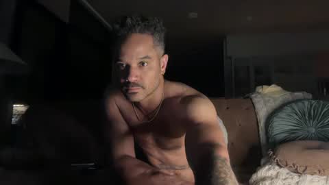 Snapshot of e13ven11 chatting on 11, 3, 2025 Formally known as Virus of Life online show from 11, 3, 2025