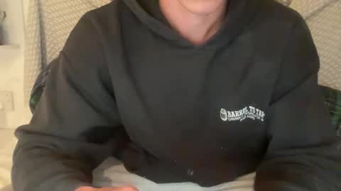 e534563 online show from 18, 9, 2025