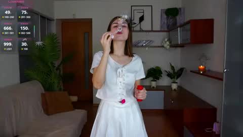 Emma online show from 7, 11, 2025