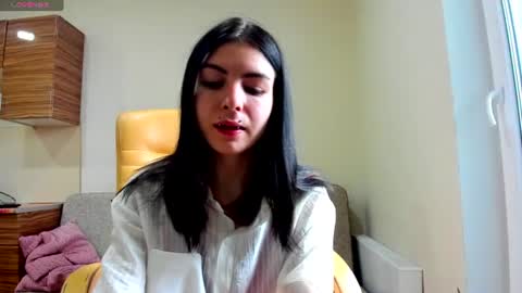 Snapshot of earthadobb chatting on 12, 7, 2026 Emma online show from 12, 7, 2026