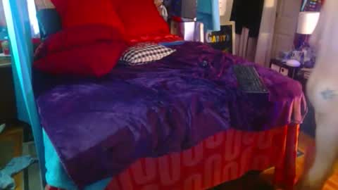 eastbayboy57 online show from 9, 2, 2026