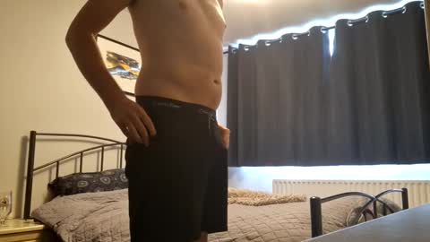 Snapshot of easy_fit00 chatting on 12, 5, 2026 easy_fit00 online show from 12, 5, 2026