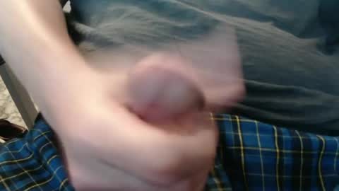 Snapshot of eat_a_peach2 chatting on 9, 7, 2026 eat_a_peach2 online show from 9, 7, 2026