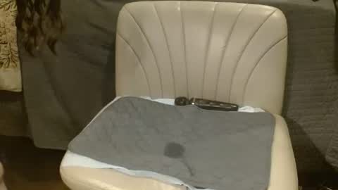 Six online show from 6, 3, 2026