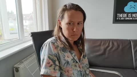 Nadia Ferreira  online show from 29, 5, 2026