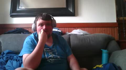 Snapshot of eazyb1991 chatting on 12, 3, 2026 Eazyb91 online show from 12, 3, 2026