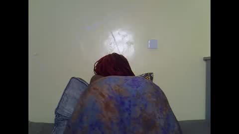 Snapshot of eboniana chatting on 19, 4, 2026 eboniana online show from 19, 4, 2026