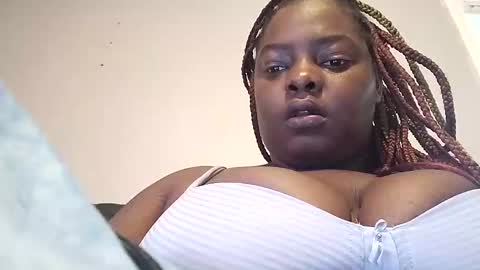 ebonireign online show from 9, 10, 2025