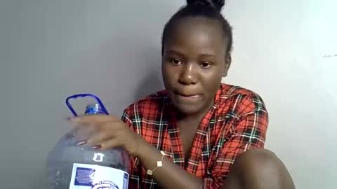 Queen online show from 4, 3, 2026