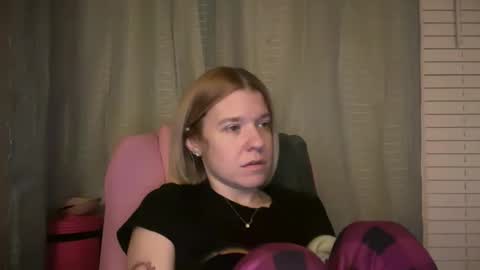 Snapshot of ebony8ivory chatting on 18, 3, 2026 americnbarbie online show from 18, 3, 2026