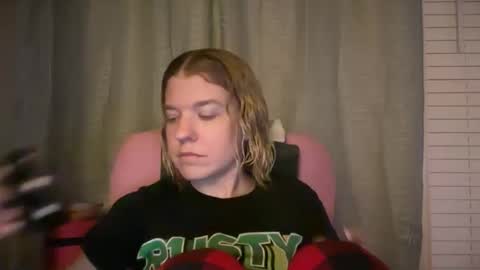 Snapshot of ebony8ivory chatting on 24, 3, 2026 americnbarbie online show from 24, 3, 2026