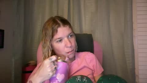 Snapshot of ebony8ivory chatting on 4, 4, 2026 americnbarbie online show from 4, 4, 2026