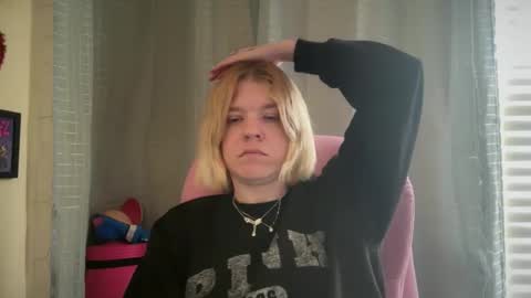 Snapshot of ebony8ivory chatting on 7, 4, 2026 americnbarbie online show from 7, 4, 2026