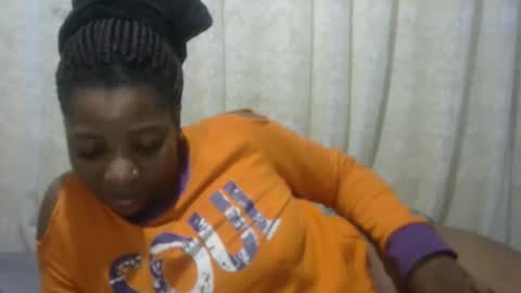ebony_candy1998 online show from 18, 5, 2026