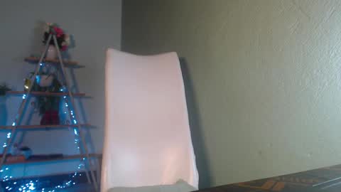 ebony ezel online show from 1, 3, 2025