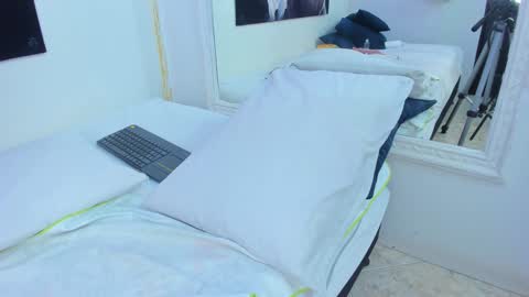 Snapshot of ebony_katterin chatting on 30, 12, 2024 ebony_katterin online show from 30, 12, 2024