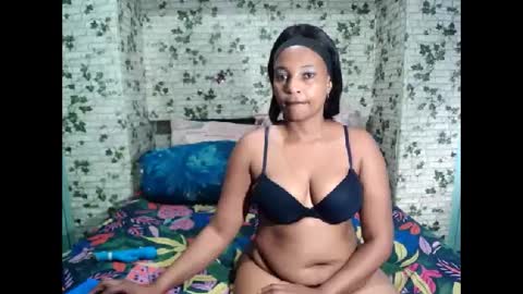 Snapshot of ebony_seduction00 chatting on 11, 5, 2026 ebony_seduction00 online show from 11, 5, 2026