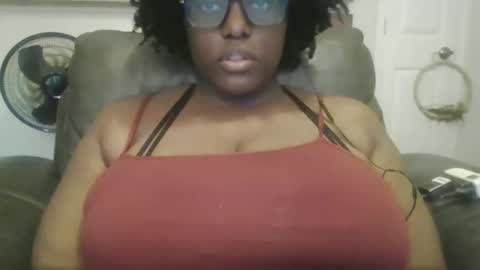 ebonybigtitqueen1 online show from 9, 10, 2025
