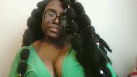 ebonybigtitqueen3 online show from 14, 11, 2025
