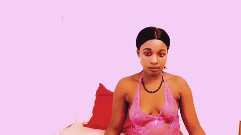 Snapshot of ebonyblisss chatting on 28, 2, 2025 Tamia online show from 28, 2, 2025