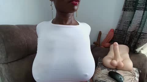 Ebony Melanie online show from 13, 2, 2026